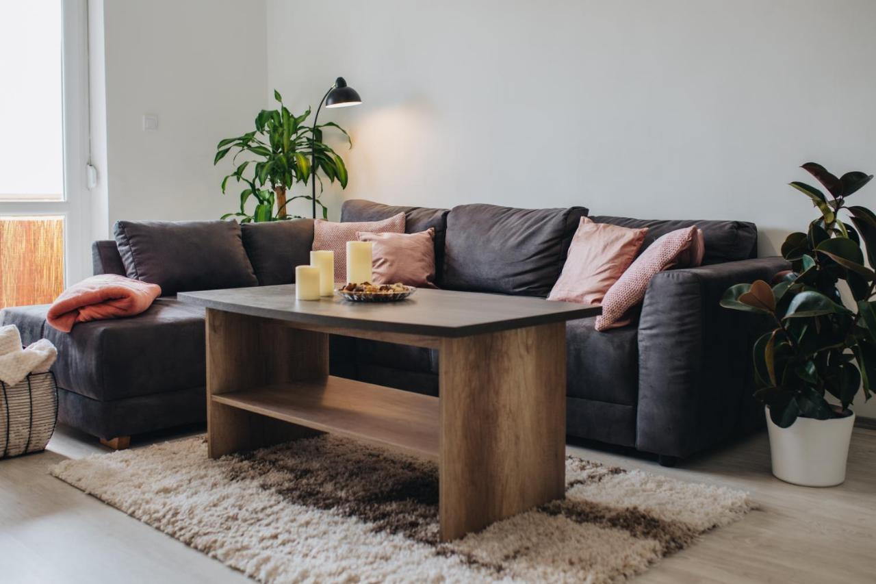 Magas-Lak Apartman إغير المظهر الخارجي الصورة